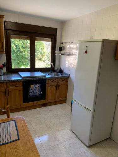 Kitchen, La Buhardilla De Solavega - VV2530AS in Pilona
