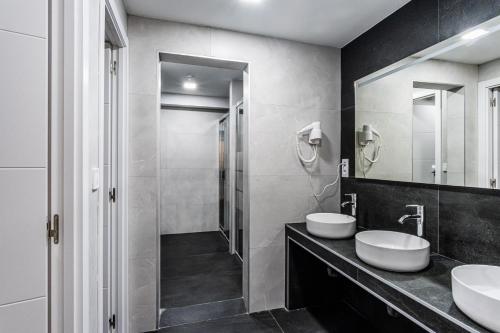 Hostel Center Madrid - image 9