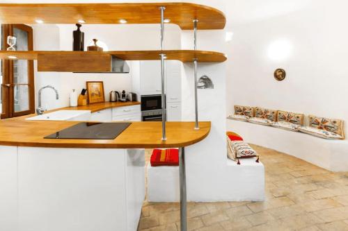  Medieval apartment Juliette in Montreux