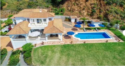 Villa with Sea View