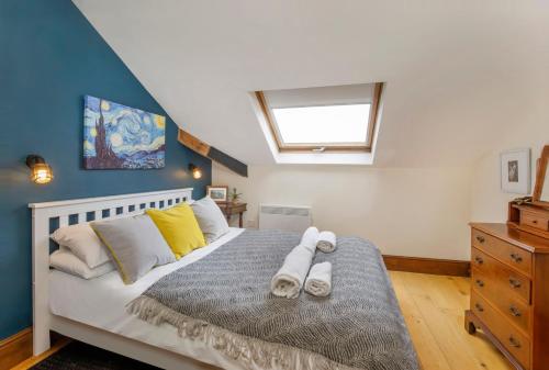 City Centre Penthouse Apartment Woodmills Quay - image 12