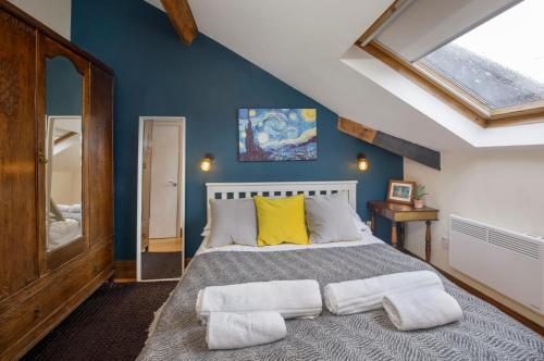 City Centre Penthouse Apartment Woodmills Quay - image 10