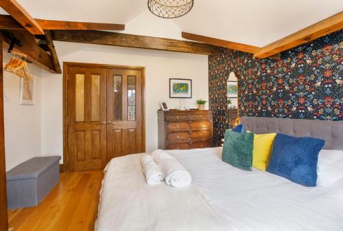 City Centre Penthouse Apartment Woodmills Quay - image 3