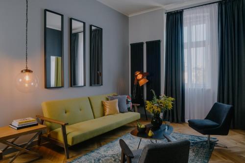Goldfinger 3-bed unique apartment in the heart of Podgórze, Cracovie (photo 5)