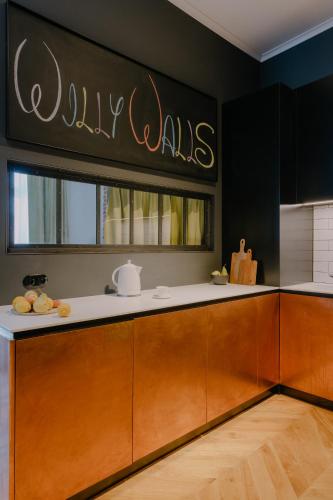 Goldfinger 3-bed unique apartment in the heart of Podgórze, Cracovie (photo 7)