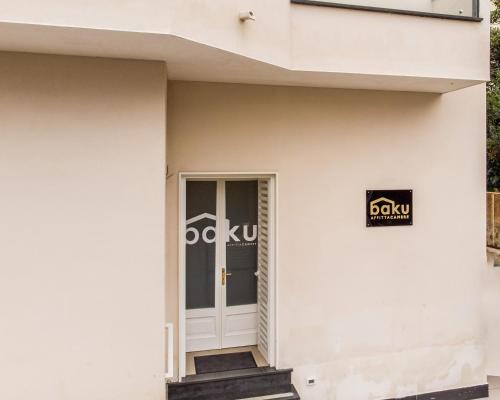 Зовнішній вигляд готелю, Baku in Чимітіле