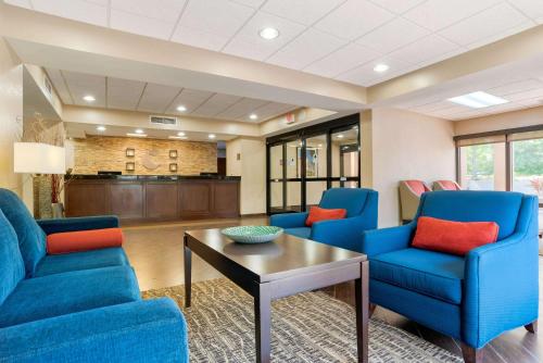 Comfort Suites Tallahassee