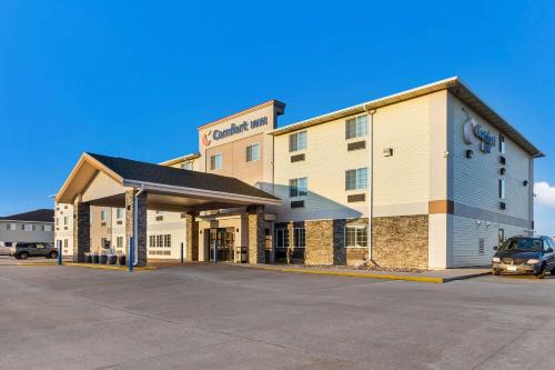 Comfort Inn - image 11