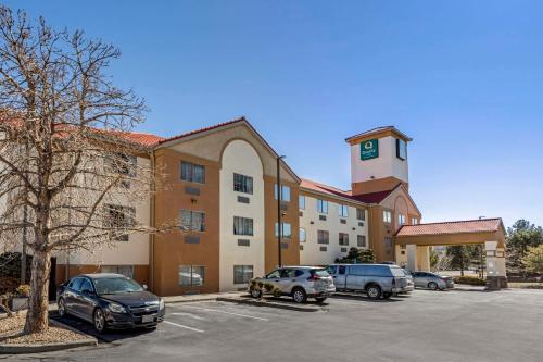 Quality Inn Denver Tech Center - Accommodation - Englewood