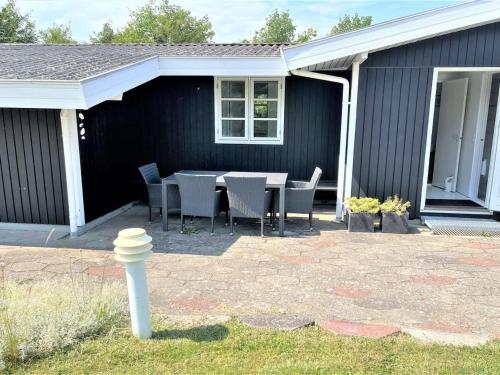 Holiday Home Tobrjön - 200m to the inlet in Sealand by Interhome