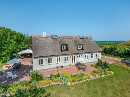  Holiday Home Rebana - 30m from the sea in Sealand by Interhome in Hundested