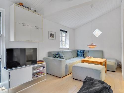  Holiday Home Noria - 200m from the sea in Sealand by Interhome in Føllenslev