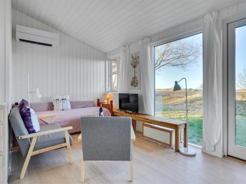  Holiday Home Rikulf - 700m from the sea in Sealand by Interhome in Eskebjerg