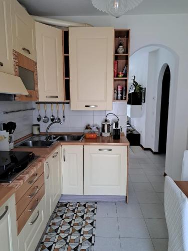 Casa Vacanze VIAGGI DIPINTI in 蒙特倫齊奧