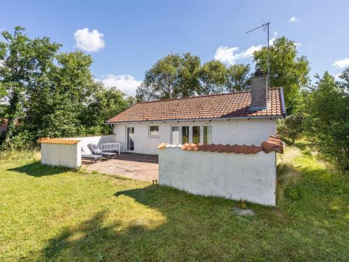 Holiday Home Enrathi - 600m from the sea in Lolland- Falster and Mon by Interhome