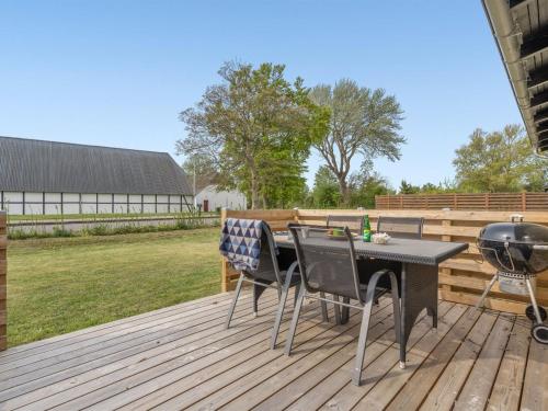  Holiday Home Elsie - 2km from the sea in Lolland- Falster and Mon by Interhome in Rødby