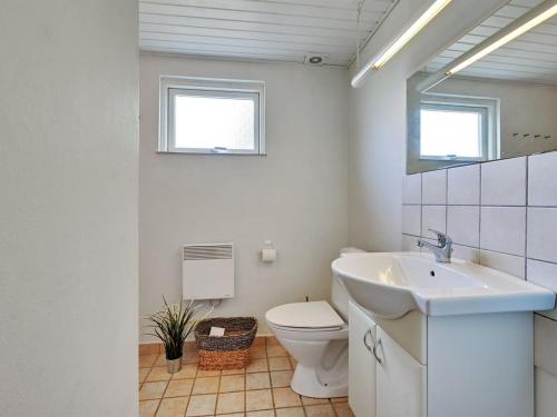 Holiday Home Annalia - 50m from the sea in Funen by Interhome