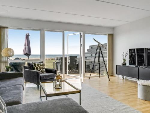 Apartment Ninne - 50m from the sea in Funen by Interhome