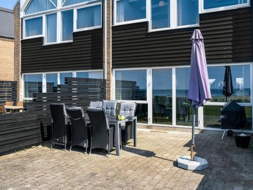 Apartment Ninne - 50m from the sea in Funen by Interhome