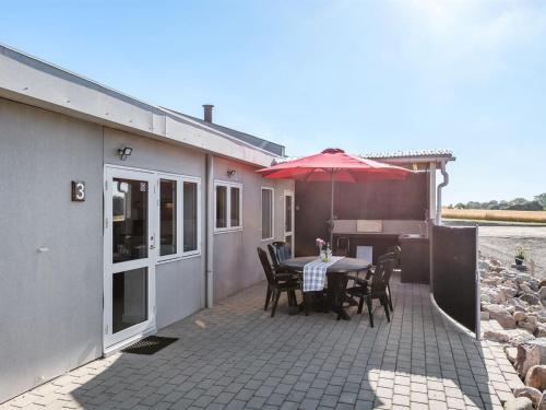 Apartment Haralde - 2-5km from the sea in Funen by Interhome