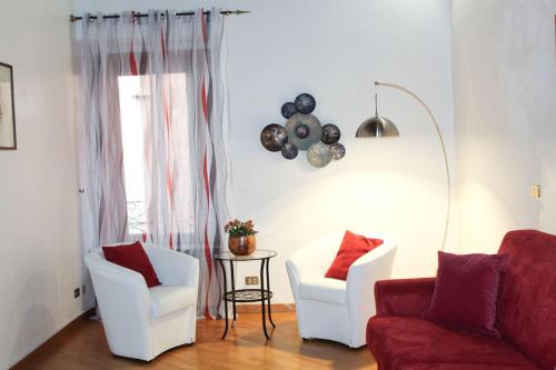 Blue Navona Two Bedroom Apartment, Rome (photo 7)