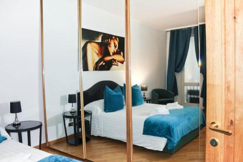 Blue Navona Two Bedroom Apartment, Rome (photo 8)