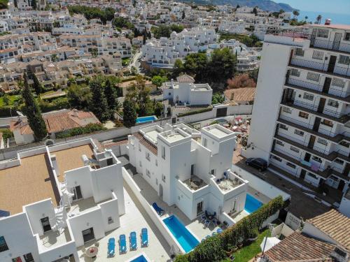 Nerja Paradise Rentals - Villa Ambar