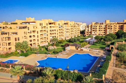  Apartment on The Beach Front with Free Fibre Internet and Air Conditioning in Isla Canela