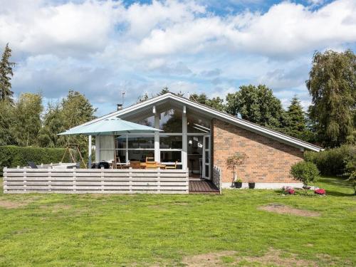  Holiday Home Hilmer - from the sea by Interhome in Juelsminde