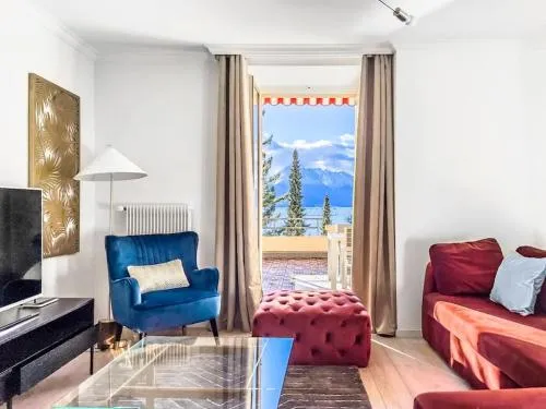 Chic 2 bedroom apartment near Chillion castle in Veytaux, Schweiz