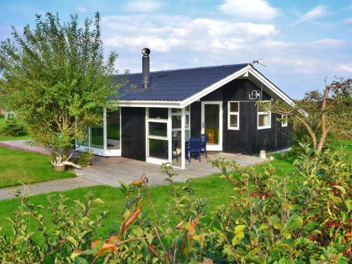 Holiday Home Emille - 300m to the inlet in The Liim Fiord by Interhome