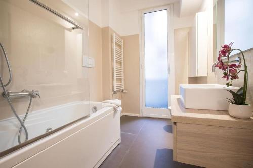 My Trastevere Three Bedroom View Apartment, Rzym (zdjęcie 3)