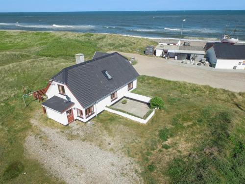  Holiday Home Stinne - 50m from the sea in NW Jutland by Interhome, Pension in Frøstrup