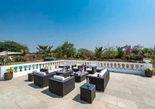 SaffronStays Brunton House, Alibaug - luxury pool villa near Awas Beach