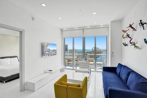 Upper Penthouse at BeachWalk Resort - image 5