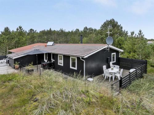 Holiday Home Emeline - 1-7km from the sea in NW Jutland by Interhome