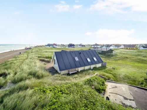  Holiday Home Ebba - 25m from the sea in NW Jutland by Interhome, Pension in Frøstrup