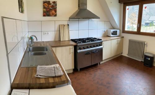 Le Hameau de Campan in Kampana