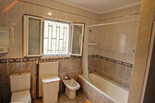 Bal-30E - traditionally furnished detached villa with peaceful surroundings in Benissa, Бениса (фото 8)