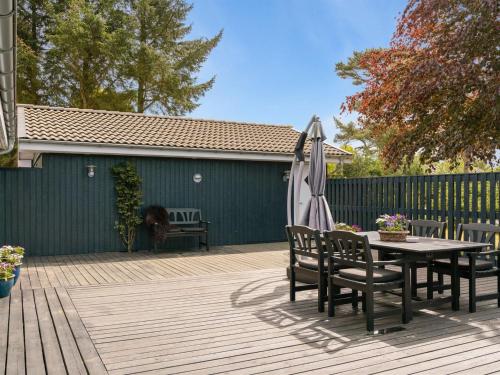 Holiday Home Clarabelle - 700m from the sea in NE Jutland by Interhome