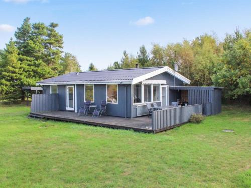 Holiday Home Axeline - 850m from the sea in NE Jutland by Interhome