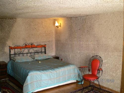 Triple Cave Deluxe Room 
