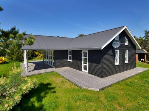  Holiday Home Anethe - 100m to the inlet in The Liim Fiord by Interhome, Pension in Løgstør
