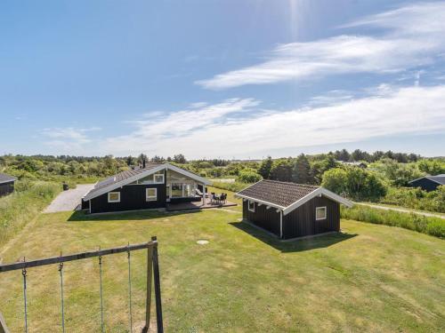 Holiday Home Serine - 800m from the sea in NW Jutland by Interhome