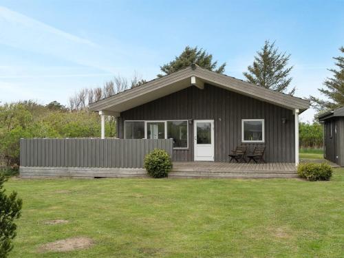 Holiday Home Aarthi - 800m from the sea in NW Jutland by Interhome