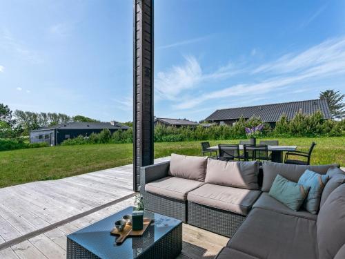 Holiday Home Marielouise - 900m from the sea in NW Jutland by Interhome