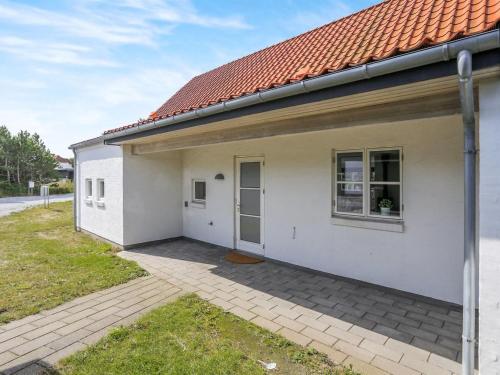 Holiday Home Marijanne - 500m from the sea in NW Jutland by Interhome