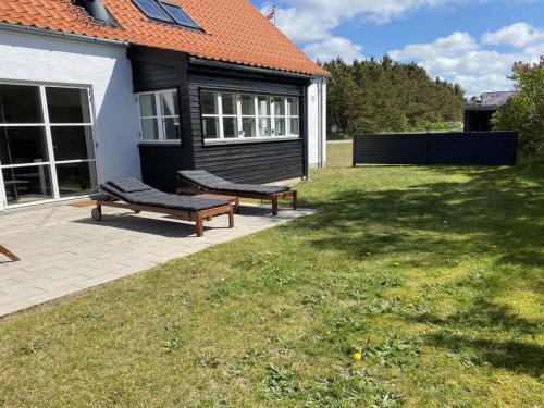 Holiday Home Marijanne - 500m from the sea in NW Jutland by Interhome