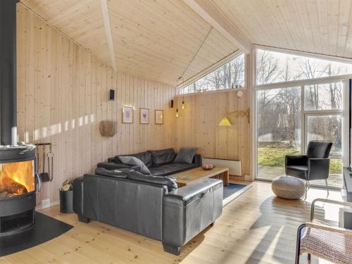  Holiday Home Øthin - 700m from the sea in NE Jutland by Interhome, Pension in Læsø