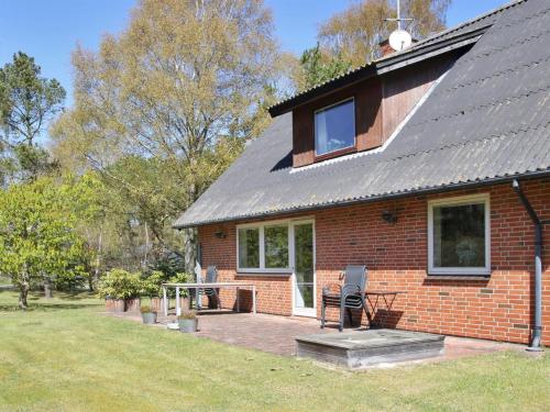 Holiday Home Ognen - 1-5km from the sea in NE Jutland by Interhome